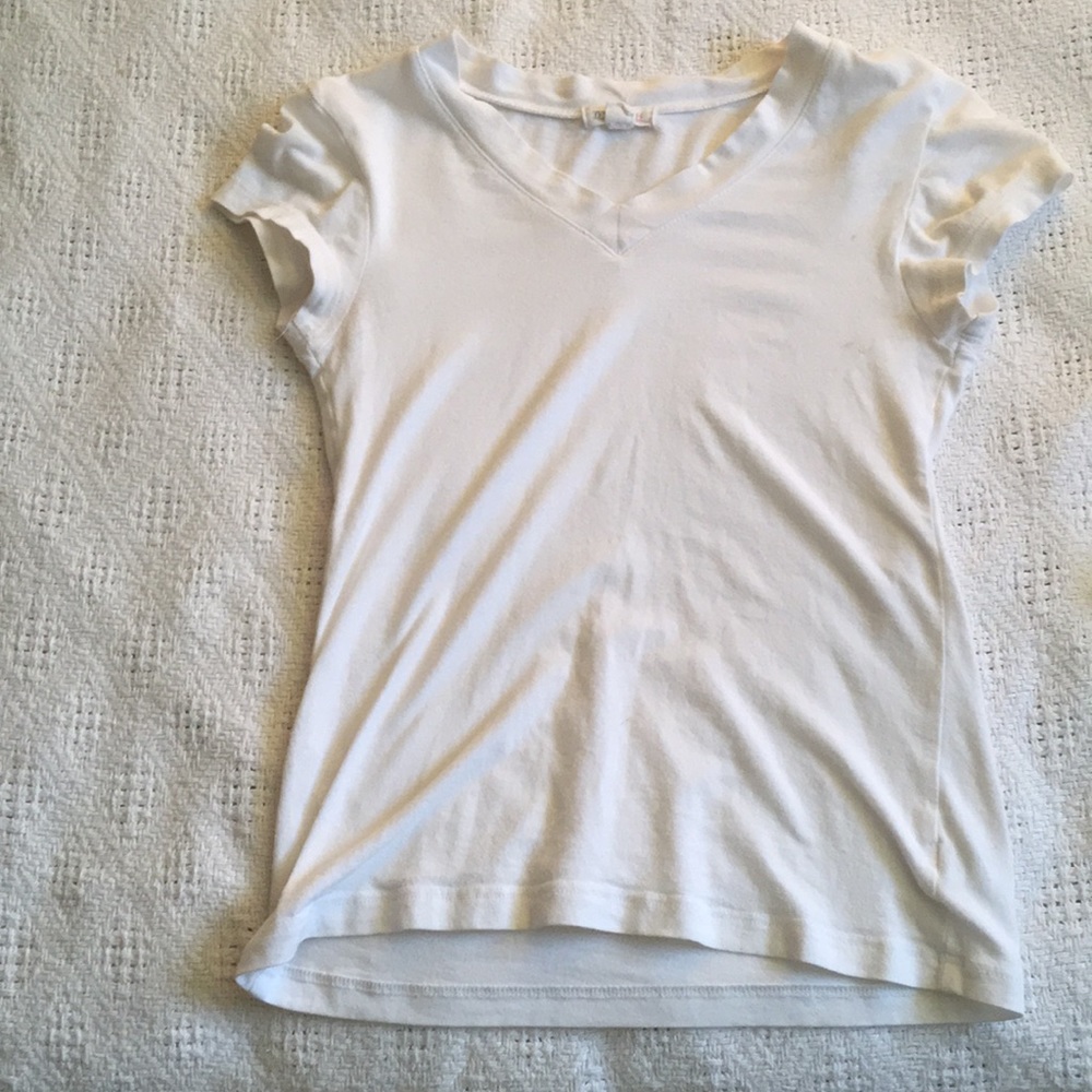 Cute shirt to layer with!